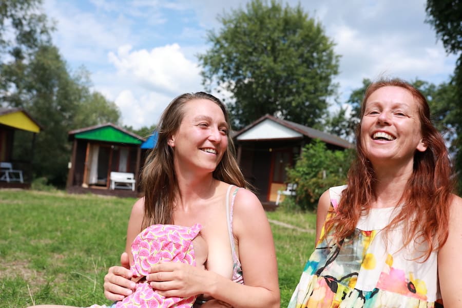 Frauenflamme | Fraukenreis – Näher zu der Menschlichkeit