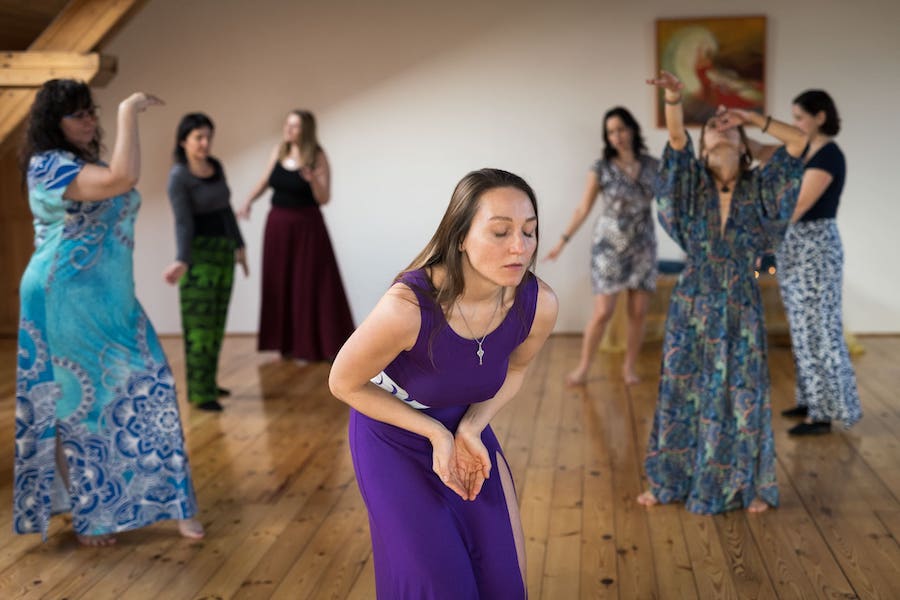 Frauenflamme | Meditationsgruppe (scaled pic)