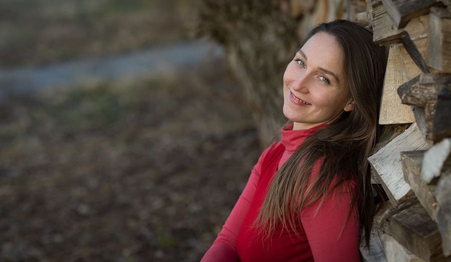 Frauenflamme | Veronika Karabelova – Über mich (Ich betrachte meine Arbeit nicht als Arbeit, sondern als Teil meines Wesens.)